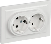 Розетка силов. IEK Brite РС12-3-БрБ BR-R21-16-K01-F 2розет. двойн. скрыт. зазем. IP20 белый (упак.:1шт)