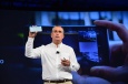 Показан и предварительно оценен первый смартфон от Intel